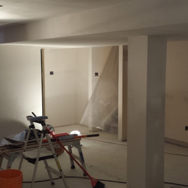 special specialist before and after shot basement ottawa renovations reno home builder contractor house realty modern luxury classy chic standard new old framing iso insolation roxul roxol noise proof water sealed firm strong resistant