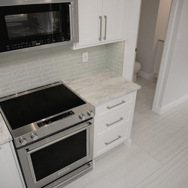 bespoke remodel custom ottawa home builders renovation quality renovate kanata orleans barhaven carp west east end downtown glebe westboro bank nepean kitchen large tile attention to detail details honest workmanship inclusive quality